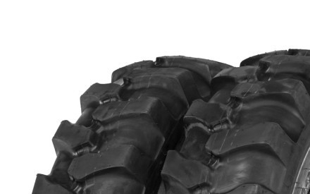 Agroindustriale Apollo (DUAL) 300/80-22.5 APOLLO AWE723+ 156B TL ON 8.25x22.5 RIM 281-335-10 STUD RAL9005 BLACK (LEFT) 300 / 80 R22.5