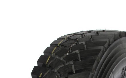 Anvelope de tractiune Bridgestone 13R22.5 BRIDGESTONE M-DRIVE 001 156/150K TL M+S 3PMSF  / R22.5